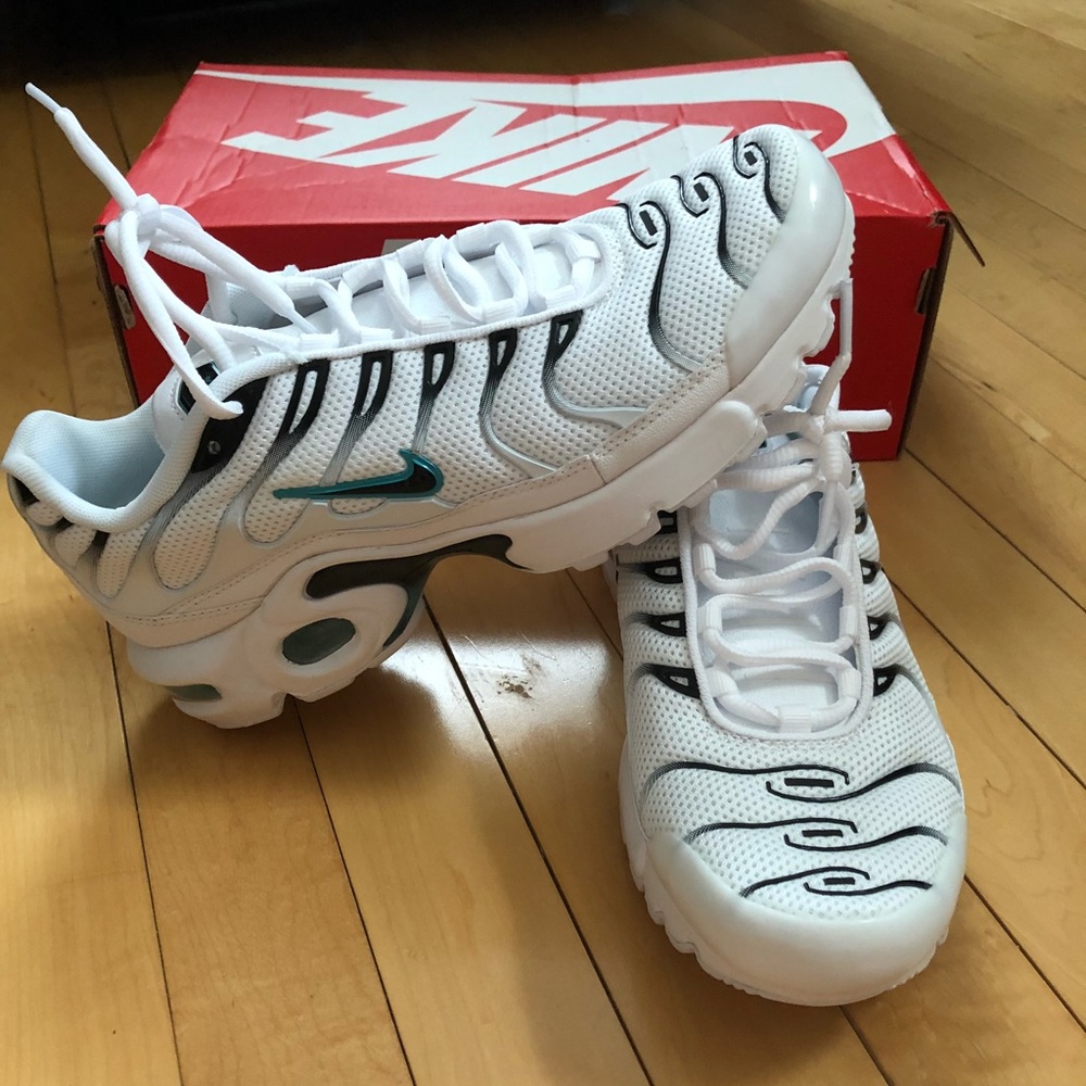 Air max plus BG